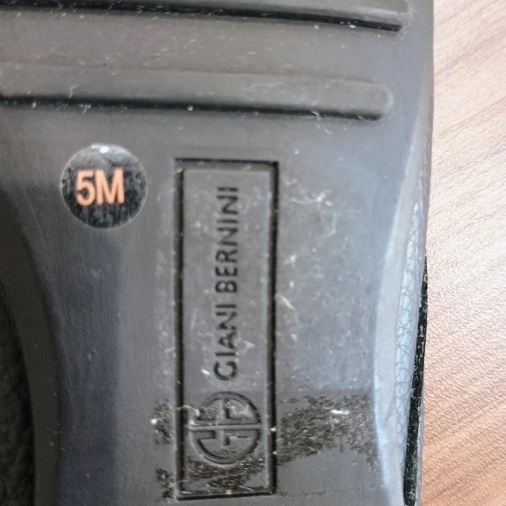 Giani Bernini Black Memory Foam Loafers for Women - Picture 5 of 7